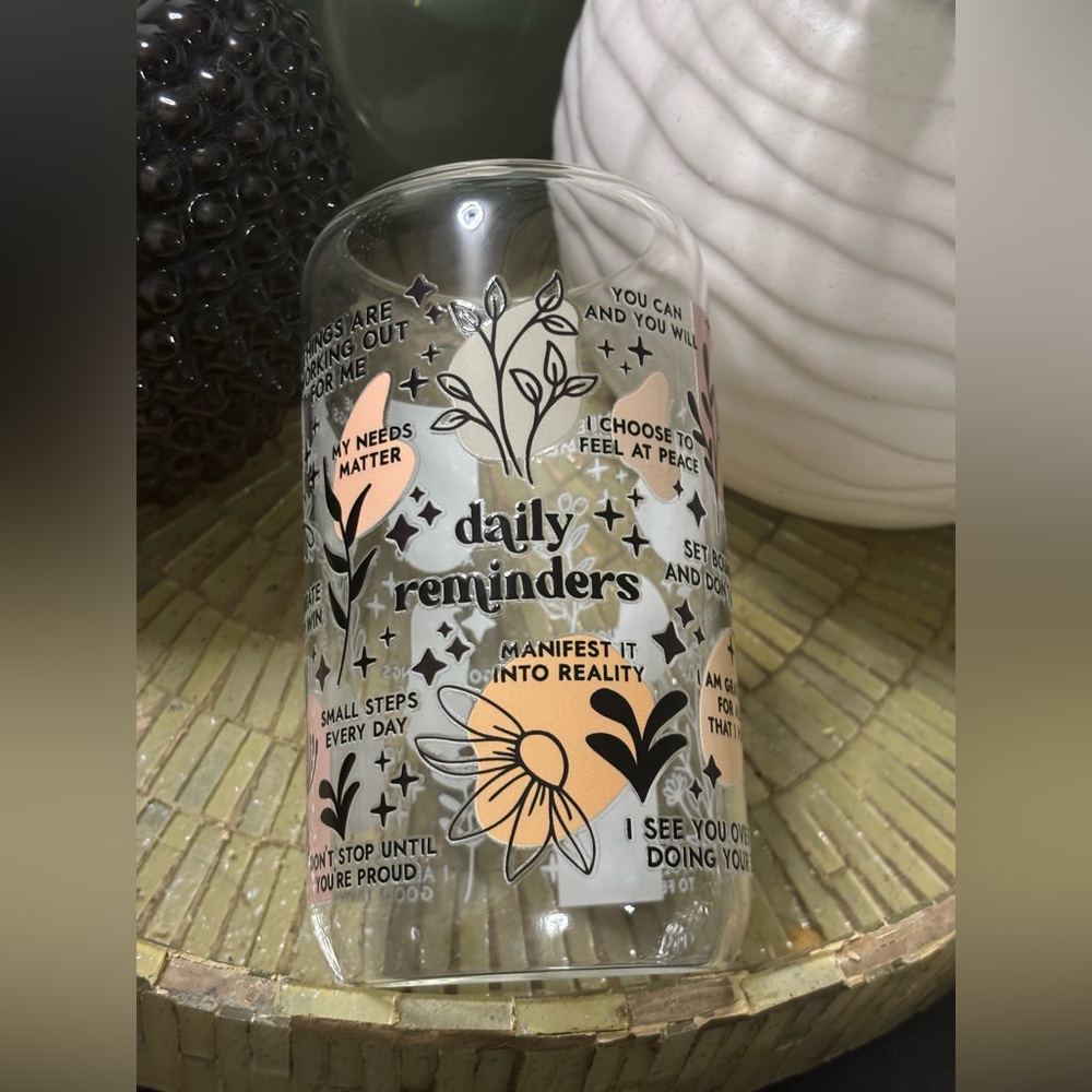 Daily Reminders Glass Cup 16 oz.